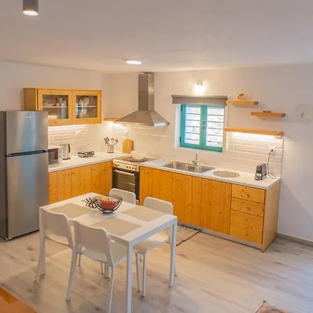 Ferienhaus Varidi *