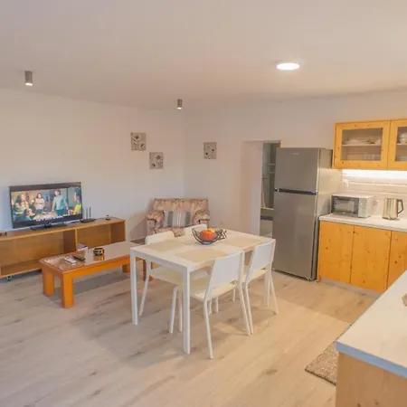 Varidi Ferienhaus Varidhion